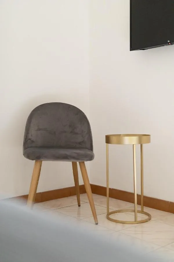Nella'S Carlo III Apartment Naples