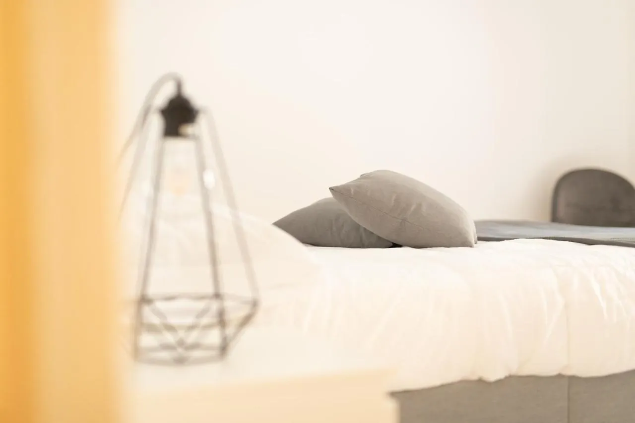Nella'S Carlo III Apartment Naples Italy