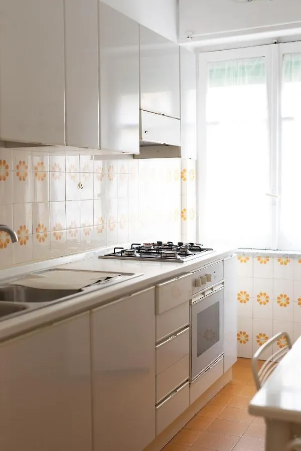 Nella'S Carlo III Apartment Naples