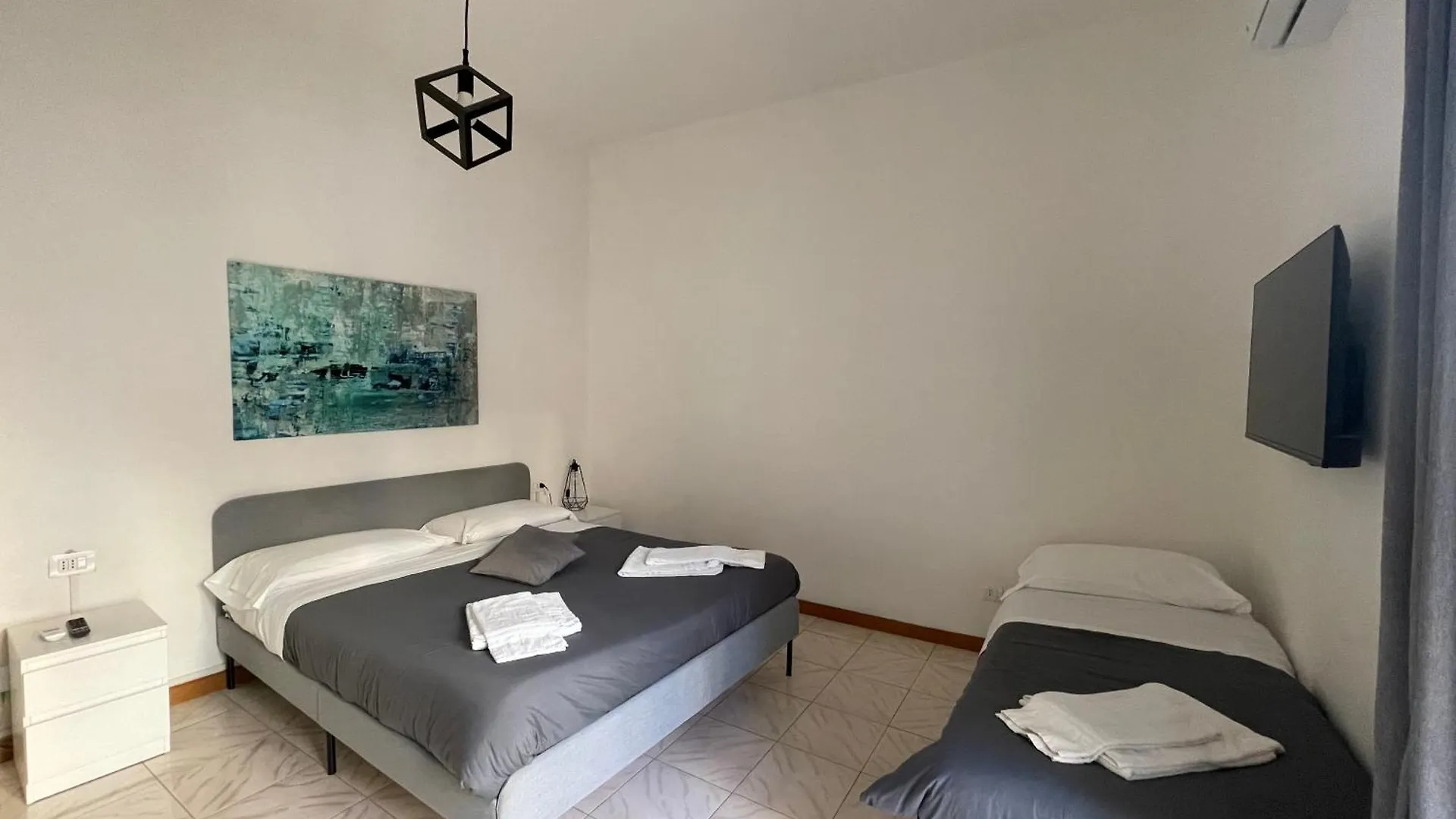 Nella'S Carlo III Apartment Naples